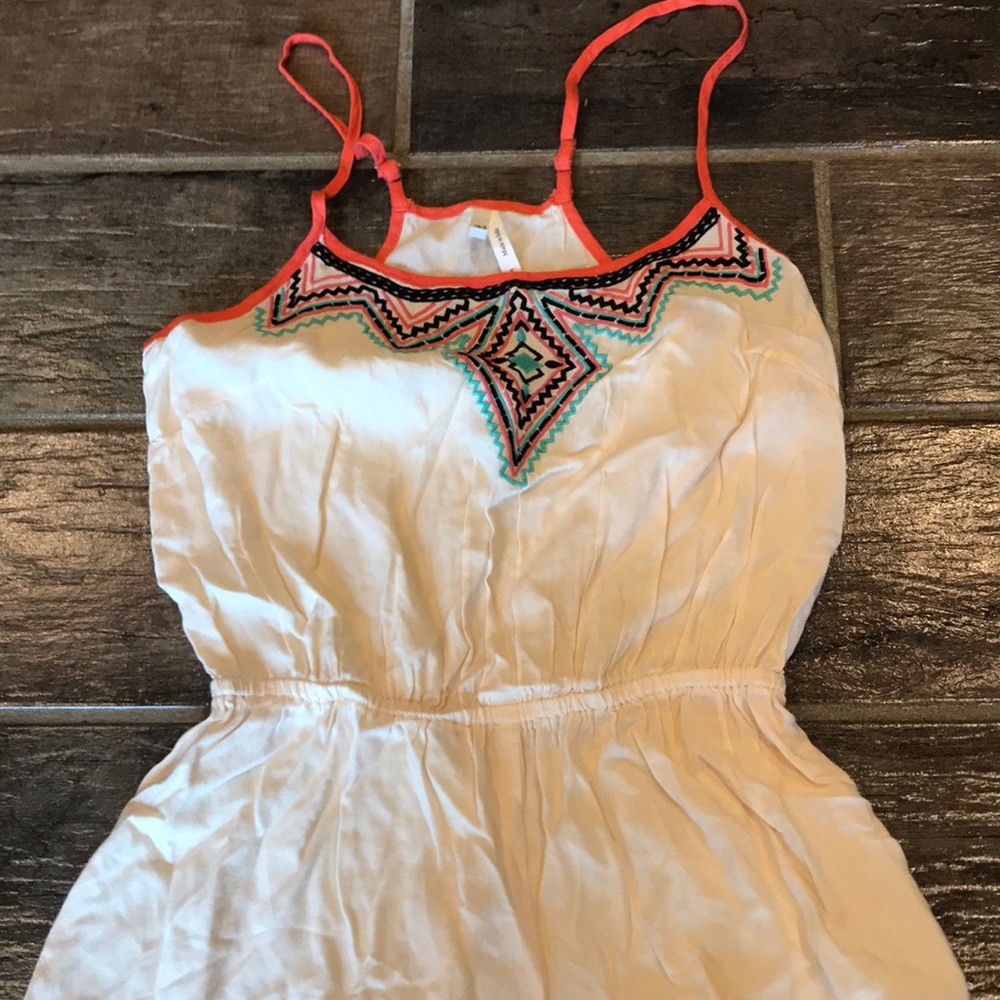 🚫SOLD🚫Light pink/cream romper